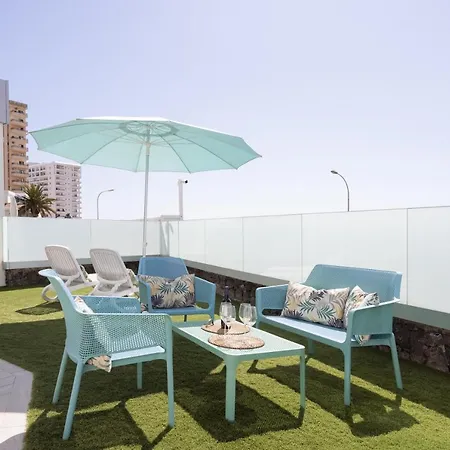 Oceanfront Apartmán *