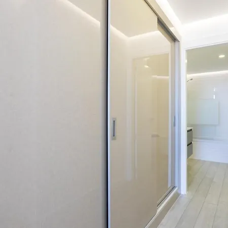 Oceanfront 公寓 阿德耶