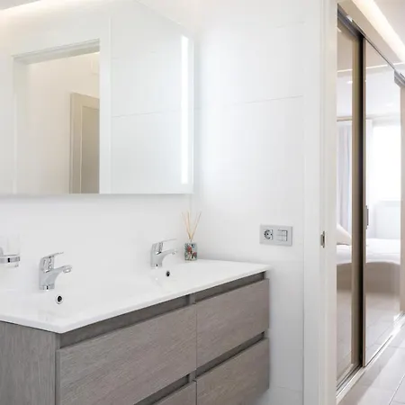 Oceanfront * 阿德耶