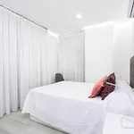 Oceanfront Apartment *