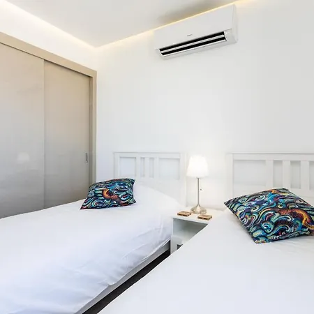 Апартаменты Oceanfront *