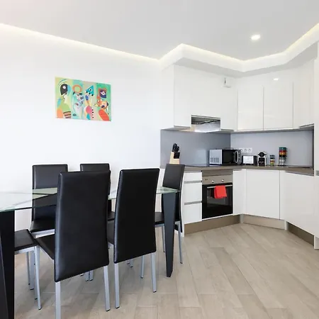 Oceanfront Appartamento